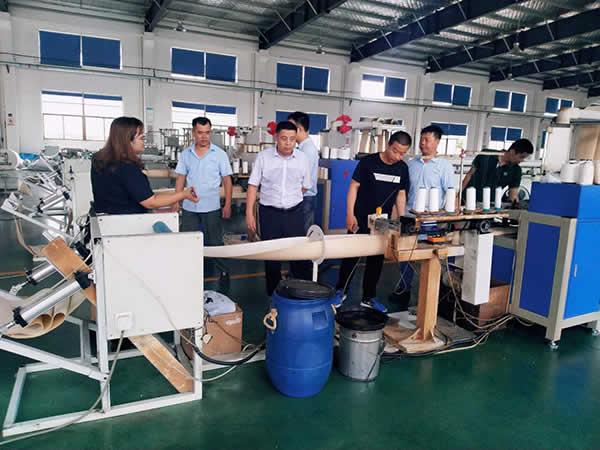 1598509410562.jpg 新聞=內(nèi)蒙古億利集團領(lǐng)導蒞臨我司考察指導工作06.jpg